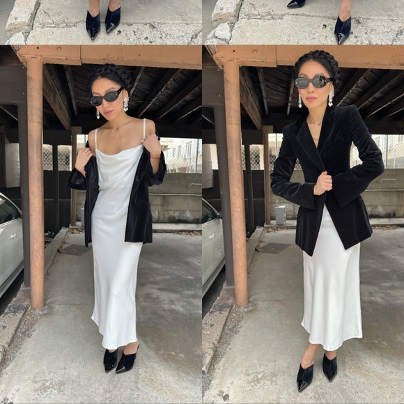 Set - Picture 2 of 2